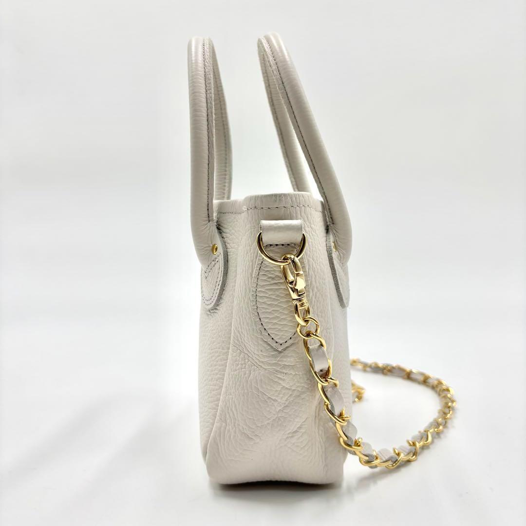 【未使用に近い】 ヤングアンドオルセン 2way ショルダーバッグ チェーン