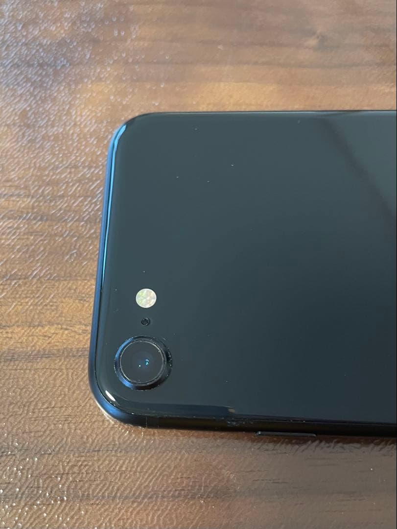 Apple iPhone SE（第二世代) 本体　256GB