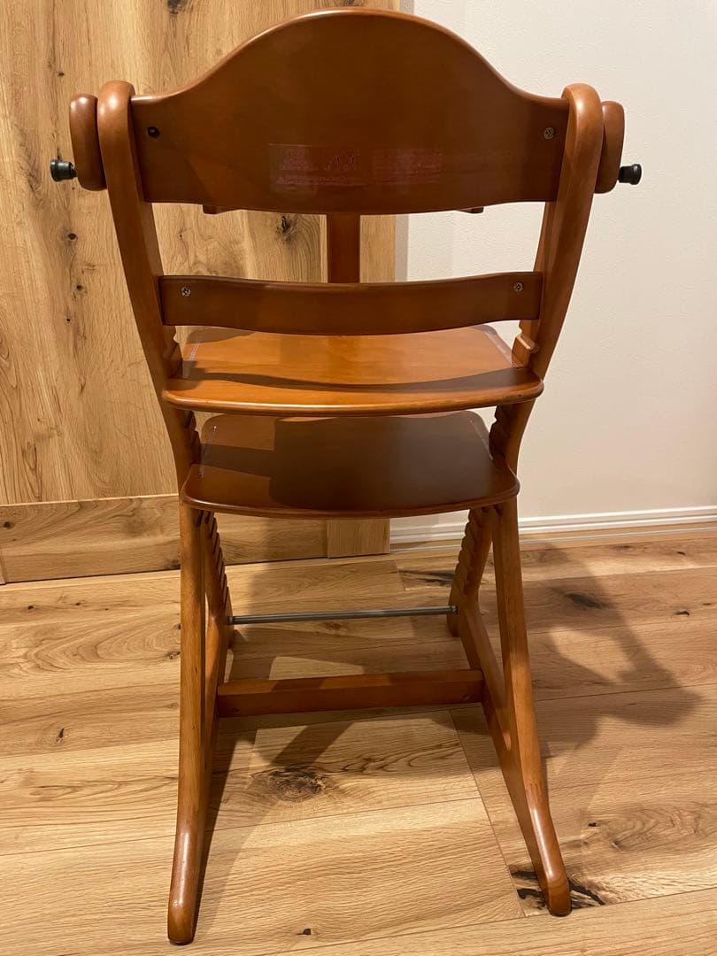 大和屋　すくすくスリムプラスチェア　テーブル＆ガード付　送料込み