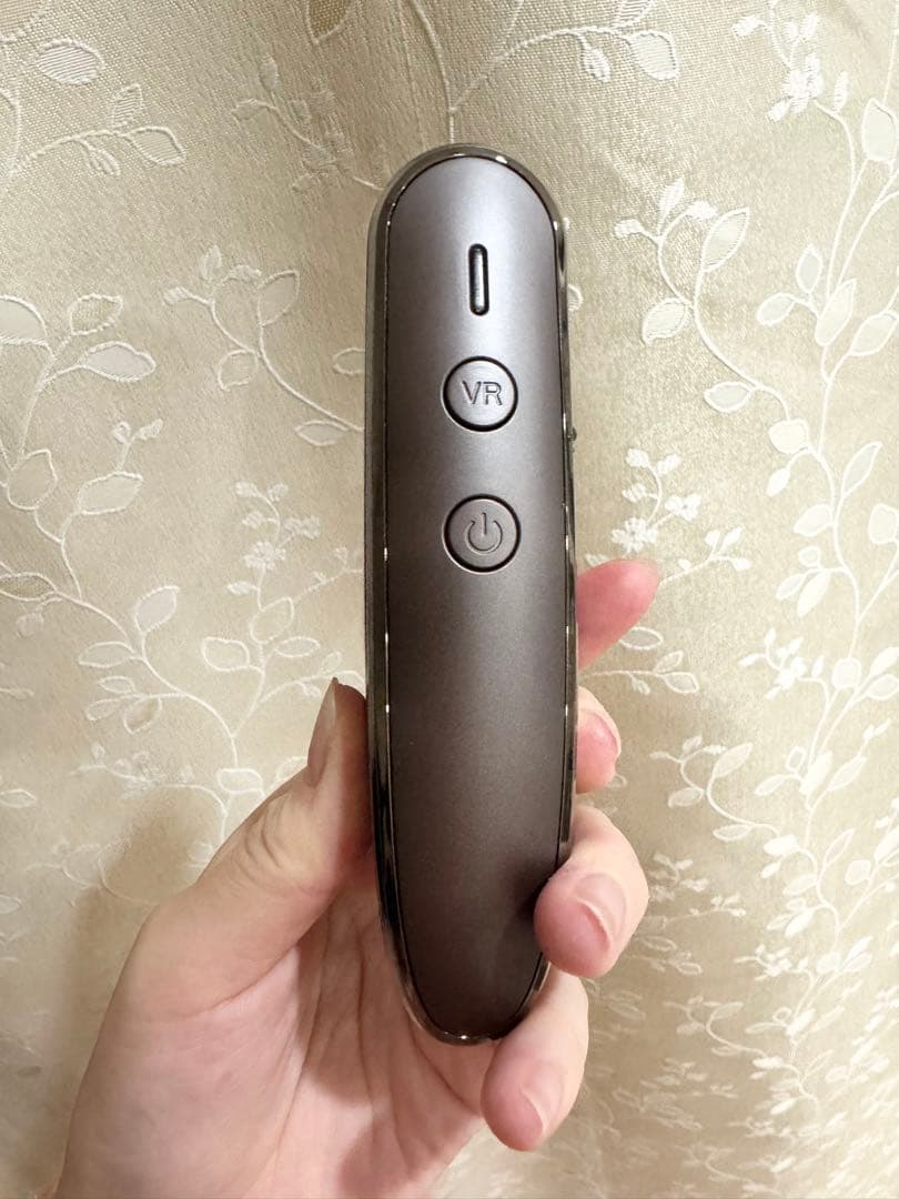 美顔器　スカルプDボーテ　電気ブラシ