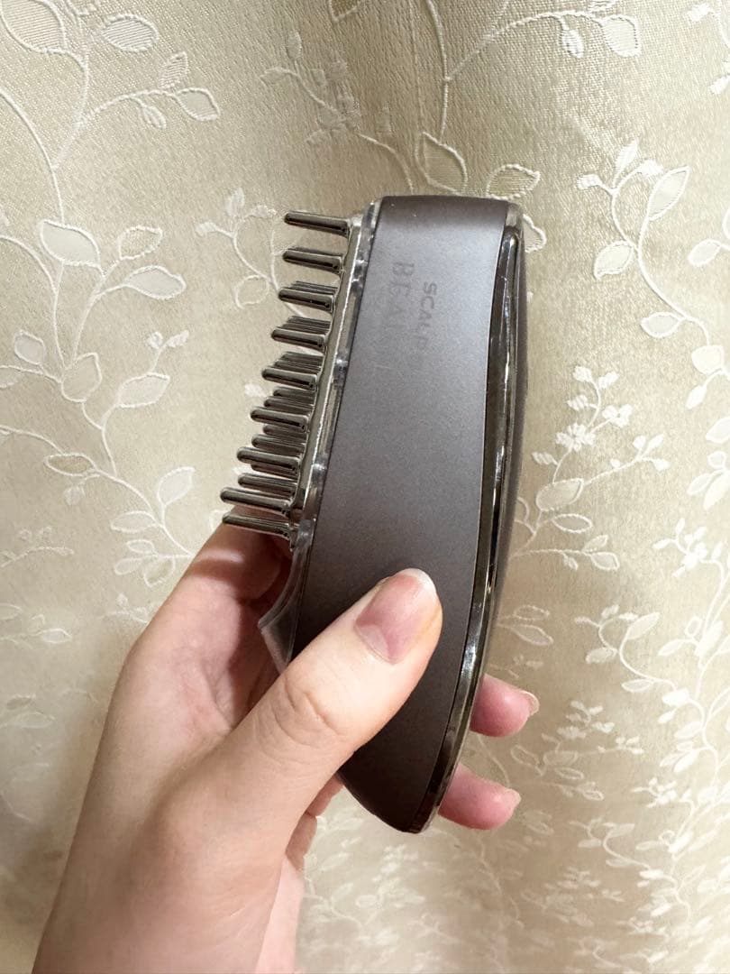 美顔器　スカルプDボーテ　電気ブラシ