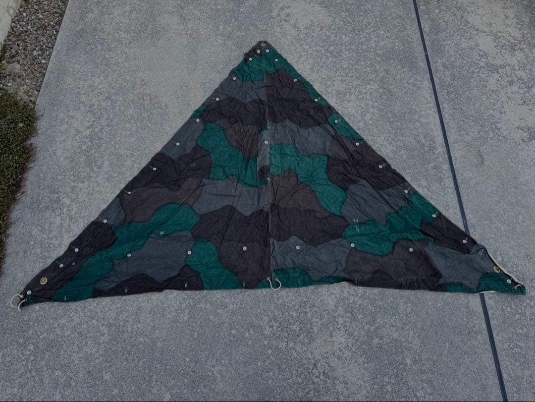 スウェーデン軍テントシート＊濃いめ