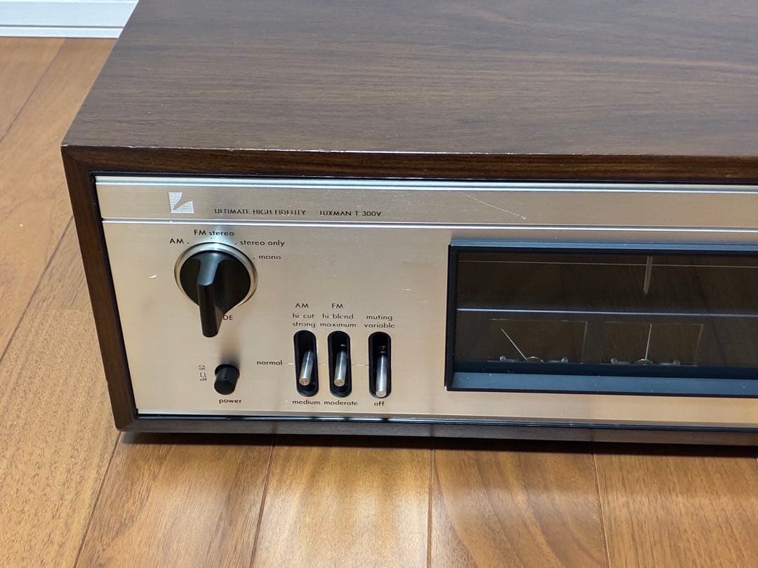 『美品』LUXMAN T-300V FM/AMチューナー
