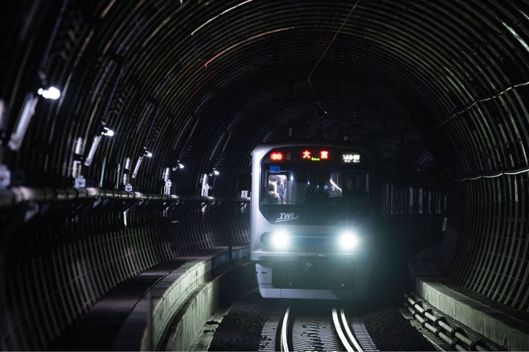 デジタルカメラ NikonAF-S NIKKOR70-200mm f/2.8E FL ED VR