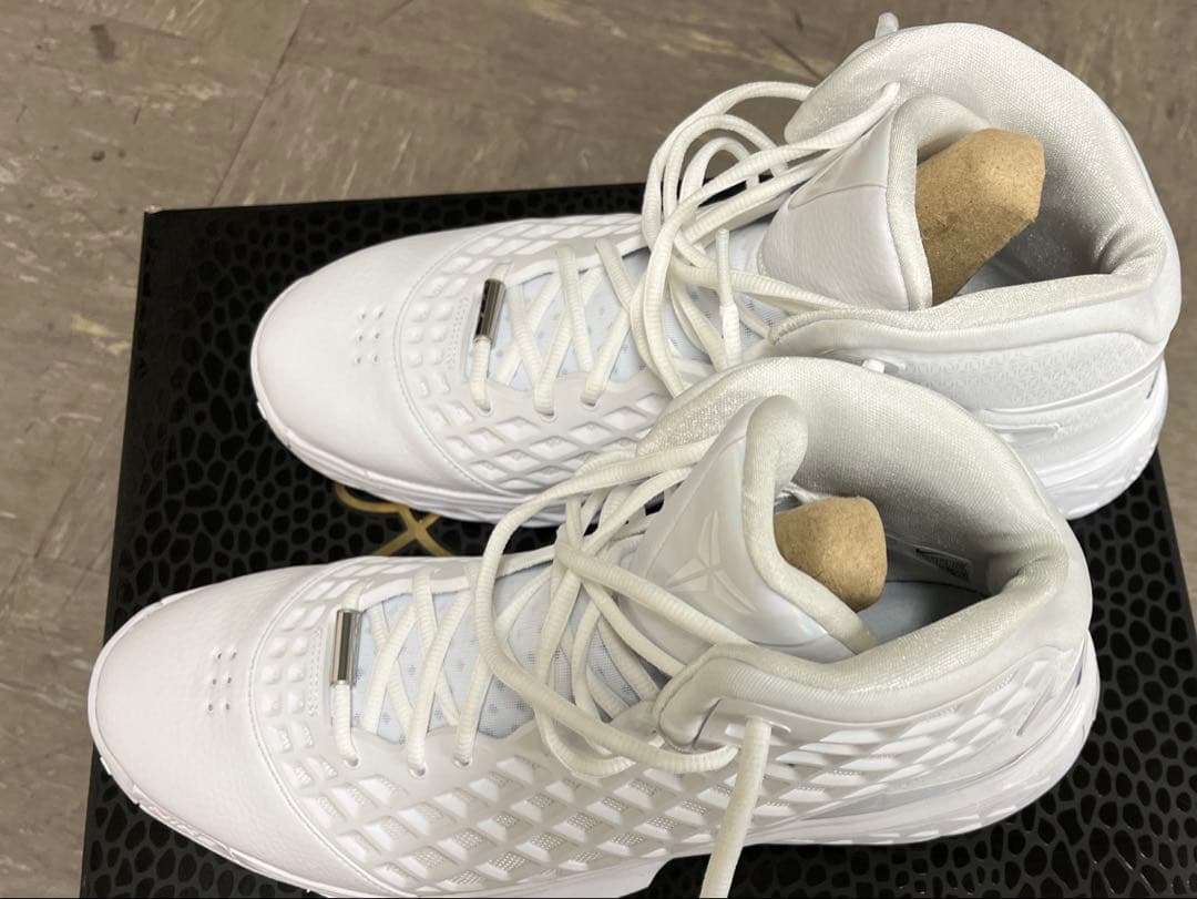 KOBE Ⅲ PROTRO 30cm バスケットボールシューズ