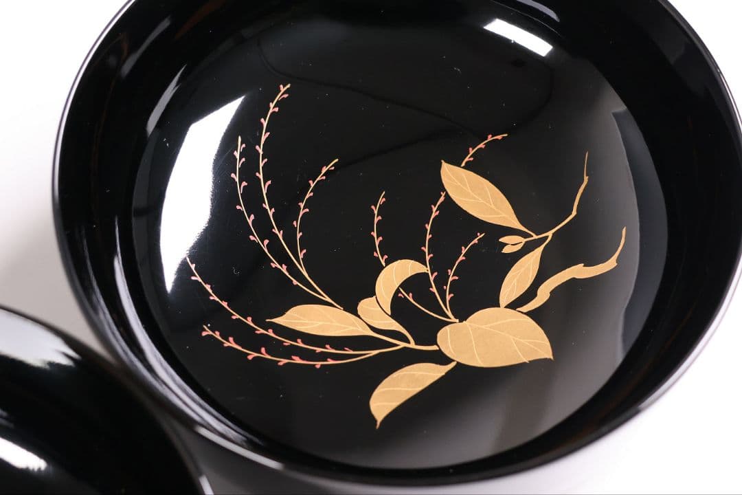 【MB188】天然木漆塗 紫陽花と葵 金蒔絵 螺鈿入 黒塗 煮物椀 二客 昭和期