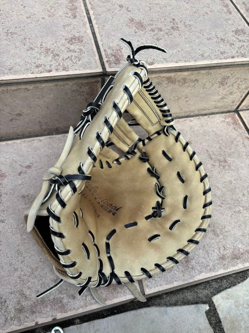 ハイゴールド　硬式　ファーストミット