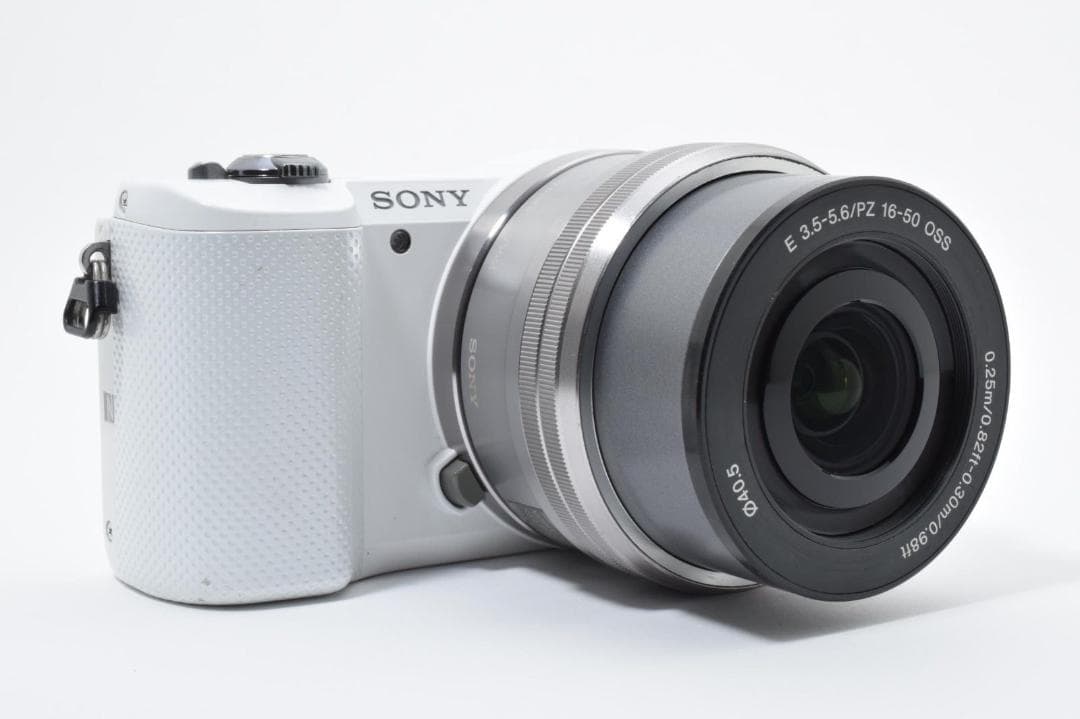 【美品】ソニー SONY a5000 デジカメ ホワイト ショット7596回