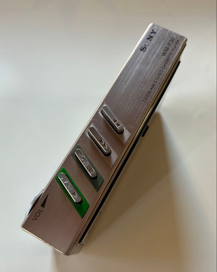 SONY ウォークマン　WM-F30 カセットプレーヤー ジャンク品
