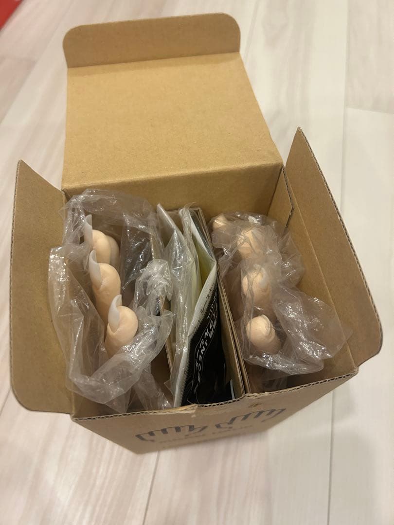 JNEC モデルハンド