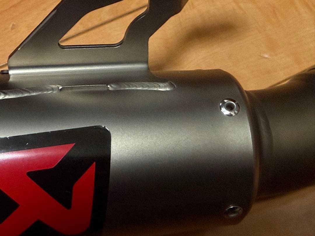 中古 2024年式S1000RR用アクラポビッチ チタンサイレンサー