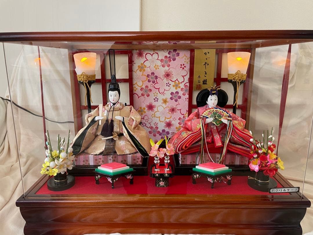 伝統的雛人形 アクリルケース入り　浮舟親王飾