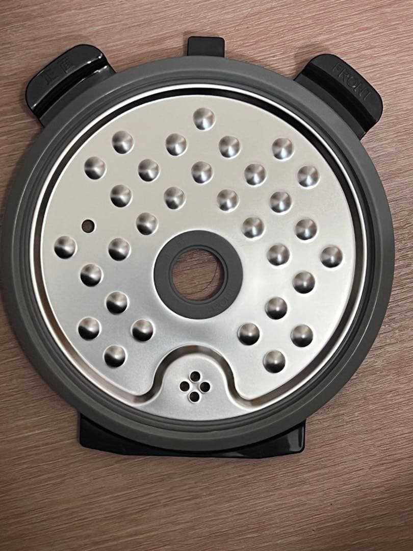 ぷ*ん様 SHARP ヘルシオホットクック電気圧力鍋 KN-HW10E-W 1.