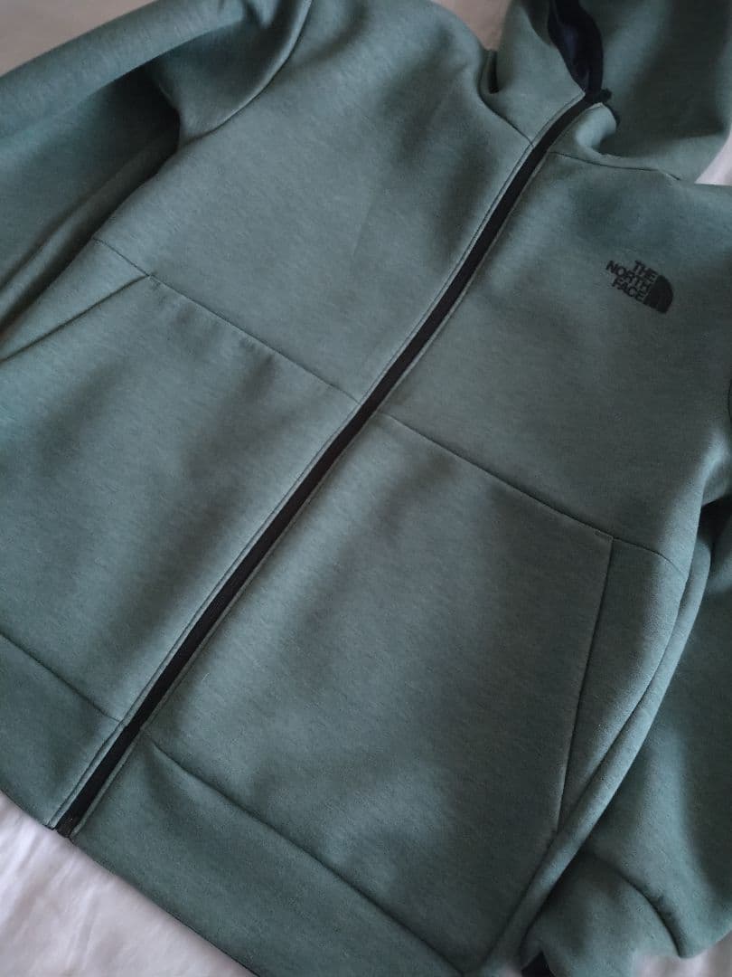 The North Face*リバーシブルテックエアーフーディ*ジャケット