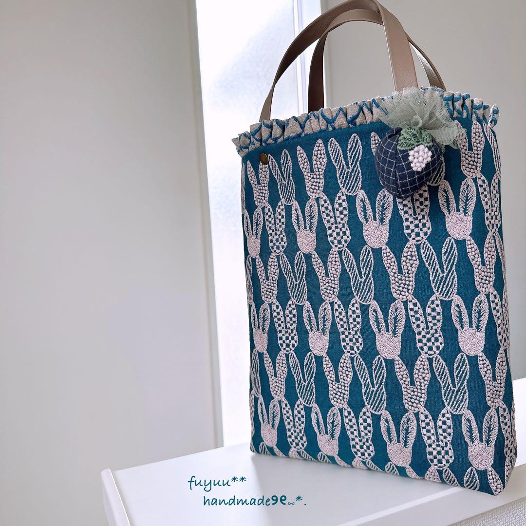 ハンドメイドꕤ︎︎控えめフリルのトートバッグ pomppia mermaid