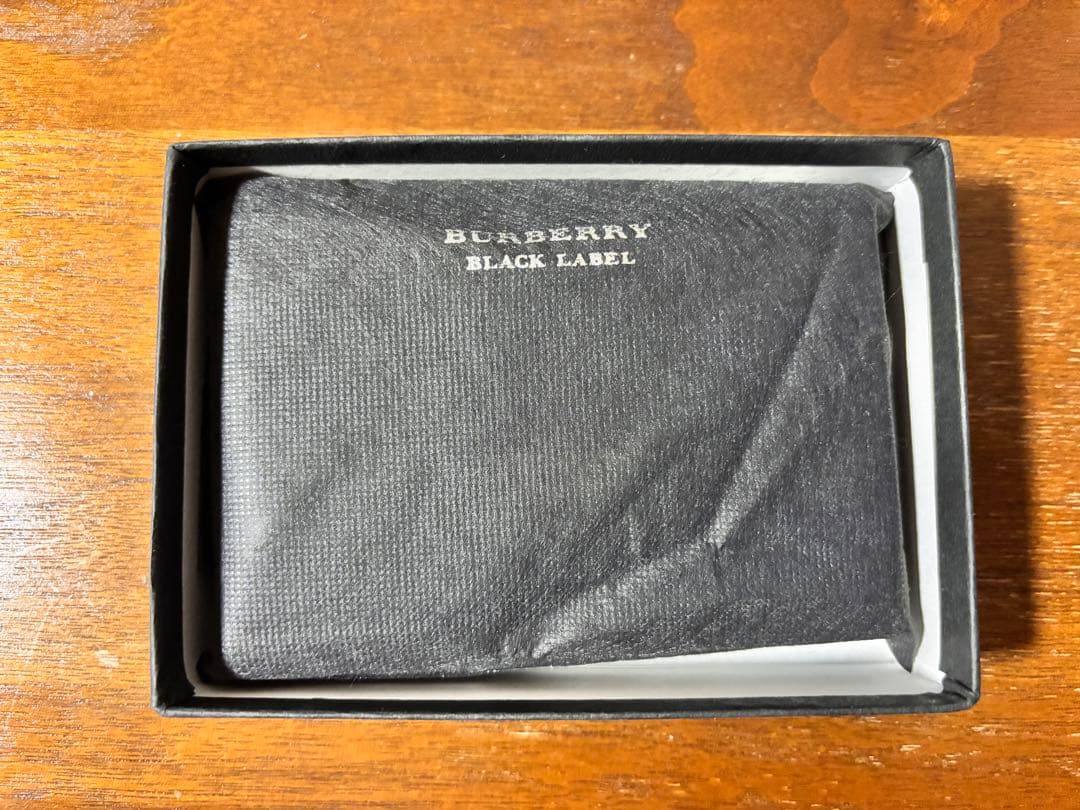 Burberry black label 名刺入れ
