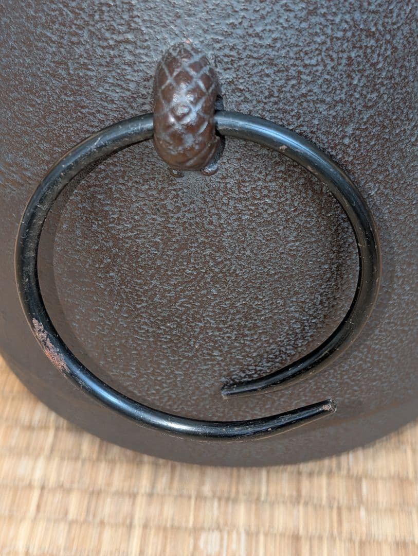 茶道具　茶釜　風炉釜　箱入 『松の木』釜師　佐藤清光作