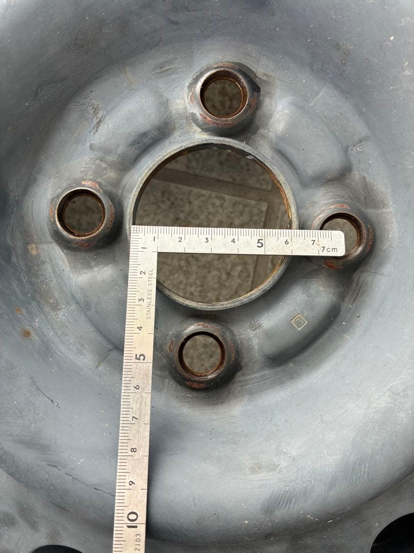 し*の様 メルセデス・ベンツ ホイール キャップ4個セット　usdm