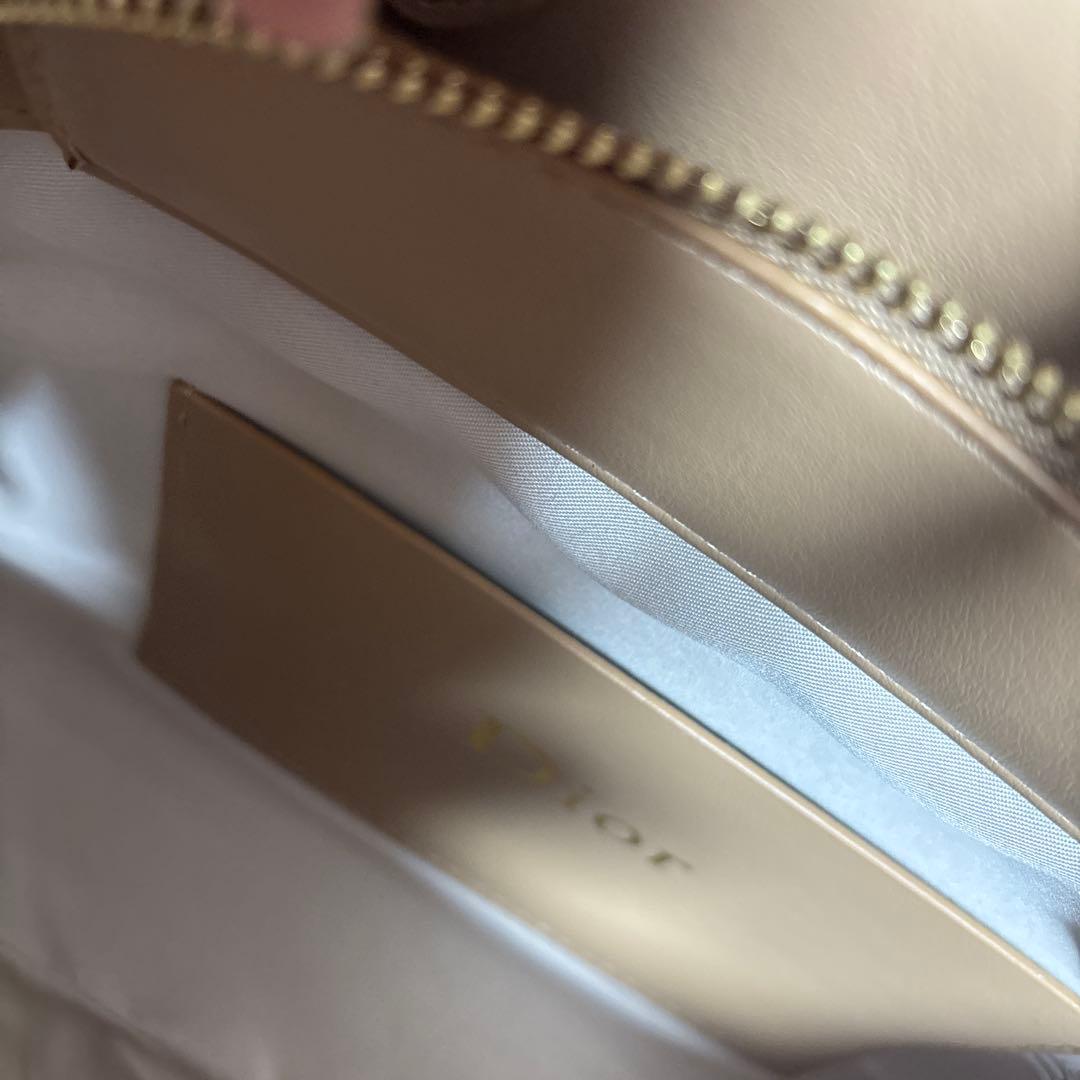 ベージュ ハンドバッグ 、新品未使用タグ付き♡GENKI