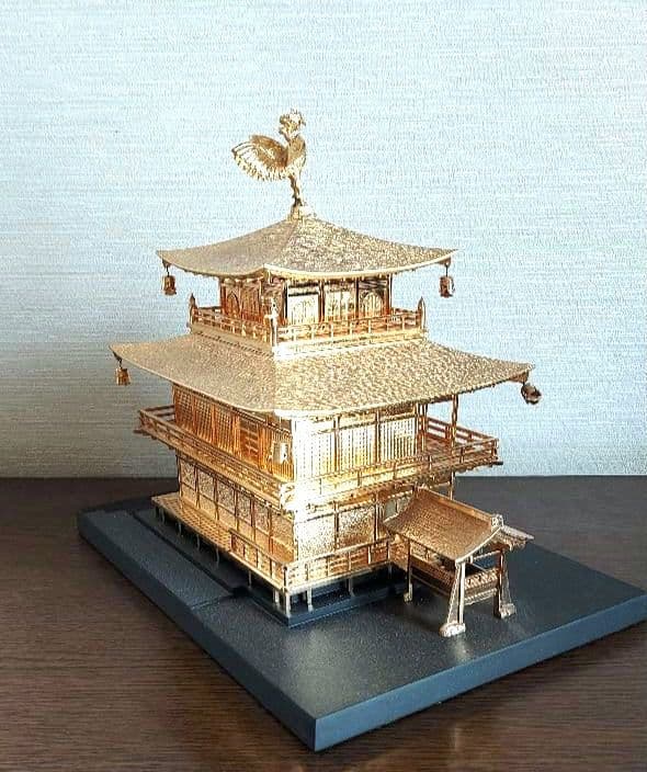 金メッキ　金閣寺　金箔　縁起物　美術置物　飾り物