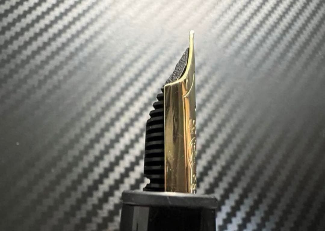 未使用に近い モンブラン 146 14C 全金 万年筆 M 中字 ブラック