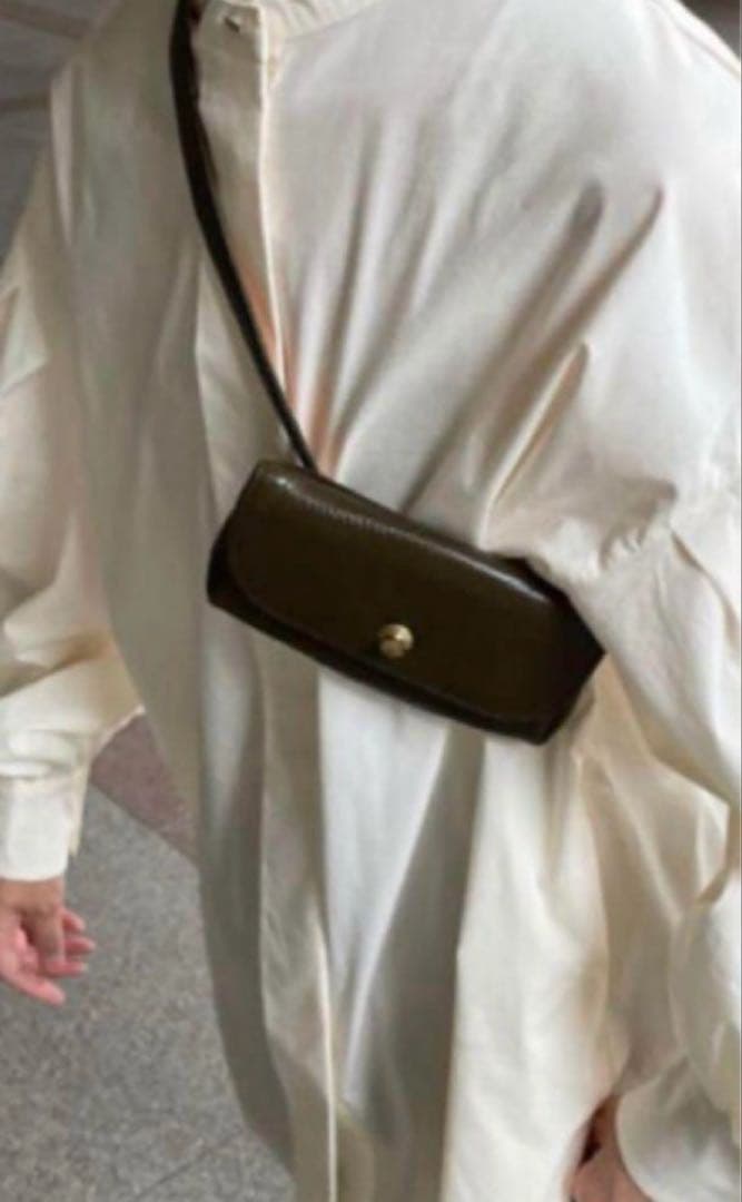 JUN MIKAMI レザーウエストポーチ