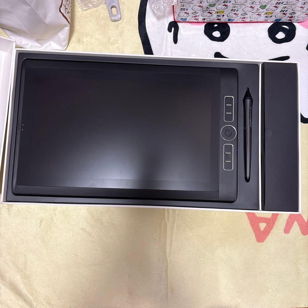液タブ・ペンタブ Wacom mobileStudio pro 13