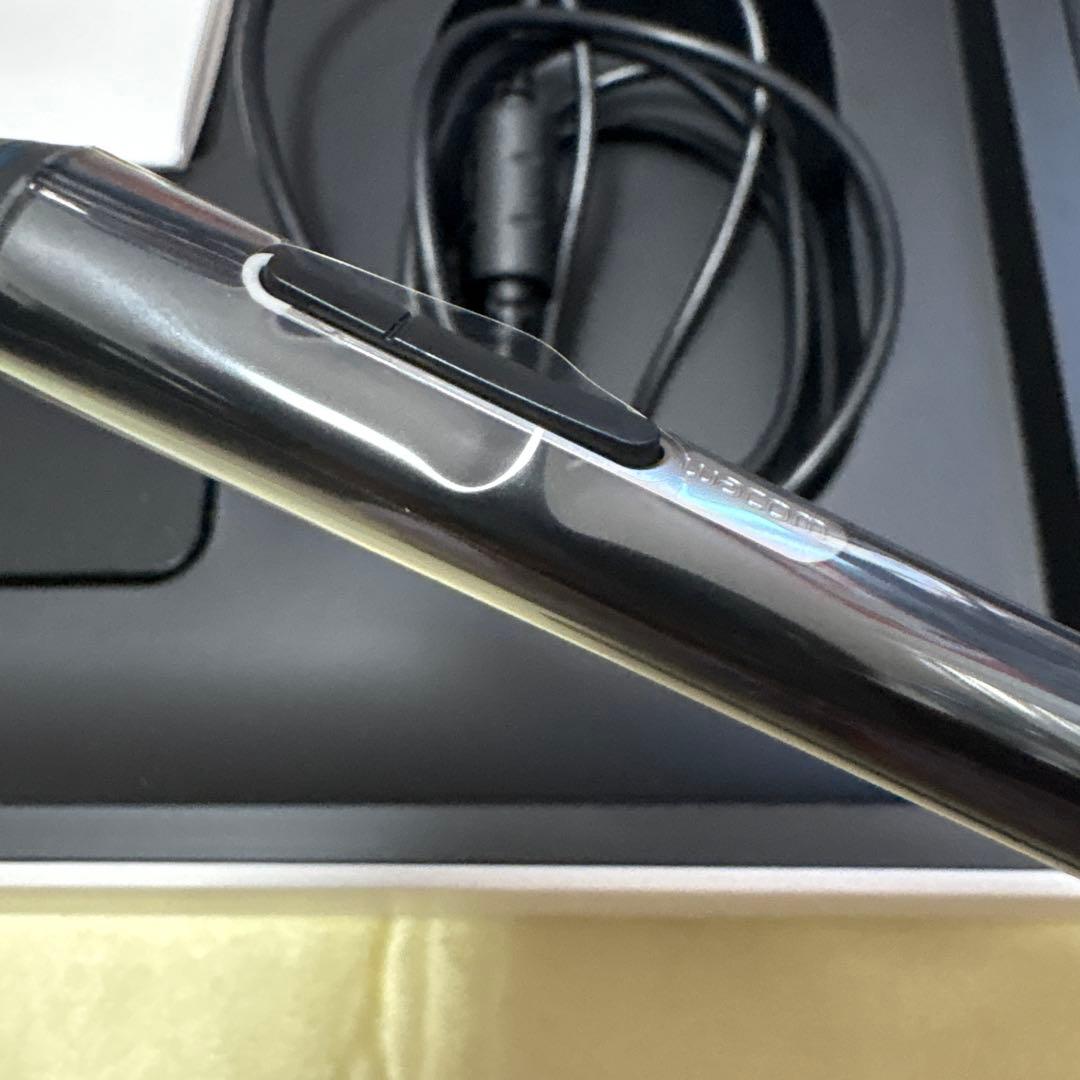 液タブ・ペンタブ Wacom mobileStudio pro 13