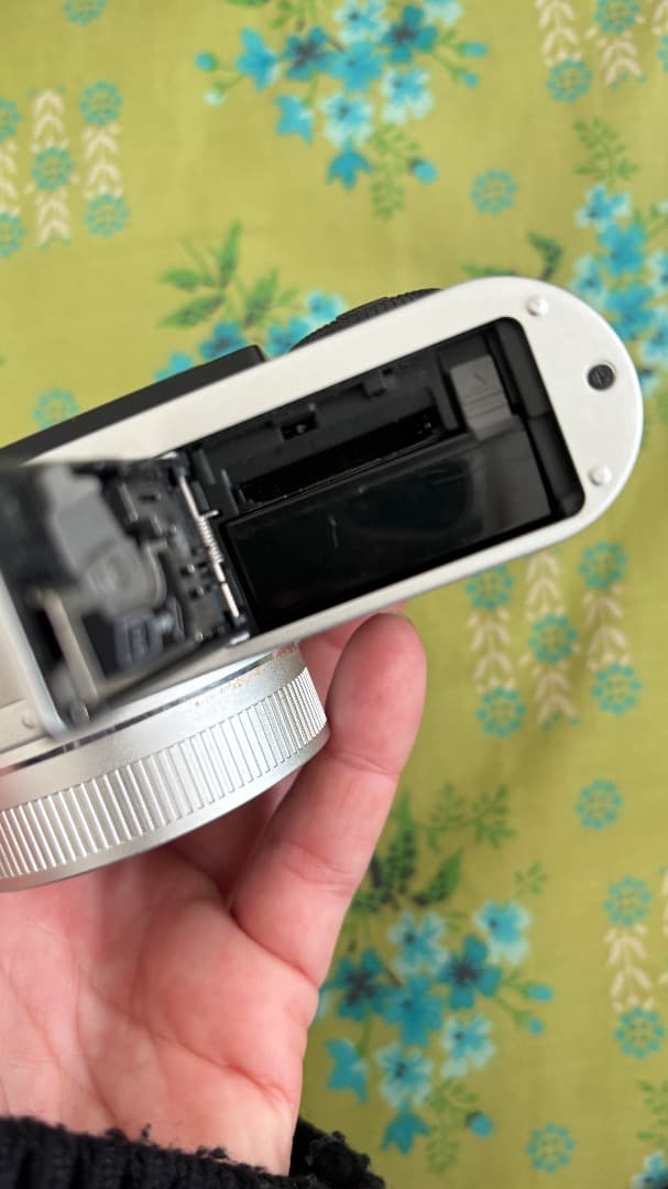 Leica X2 Silver コンパクトデジタルカメラ ライカX2 シルバー