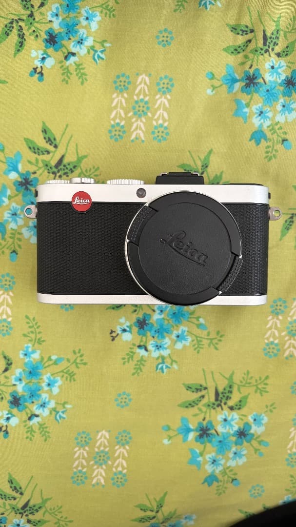 Leica X2 Silver コンパクトデジタルカメラ ライカX2 シルバー