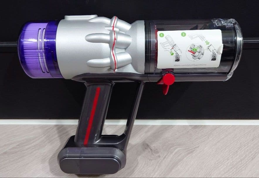 ①ダイソン dyson Micro 1.5kg SV21 本体のみ 25分