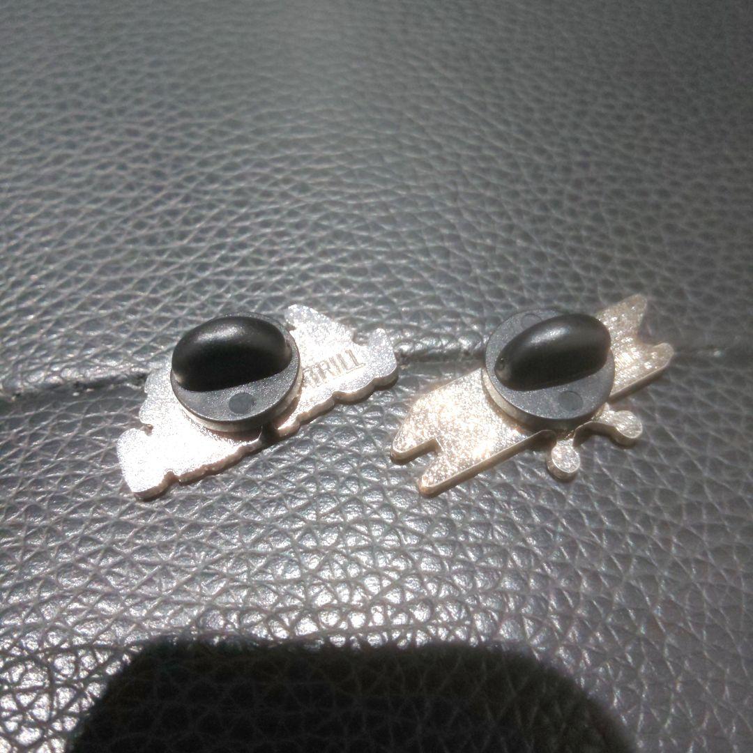 く*売様 Louis Vuitton ヴィトン ピンバッジ ロゴ 飛行機 二個セ