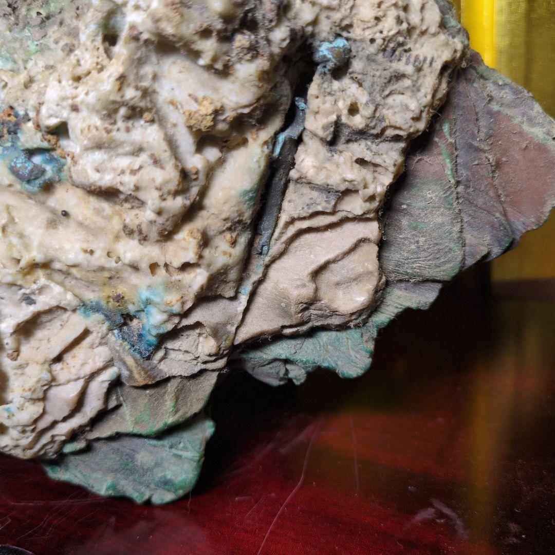 緑色の謎石 大サイズ 約4.0kg 鑑賞石 マラカイト？