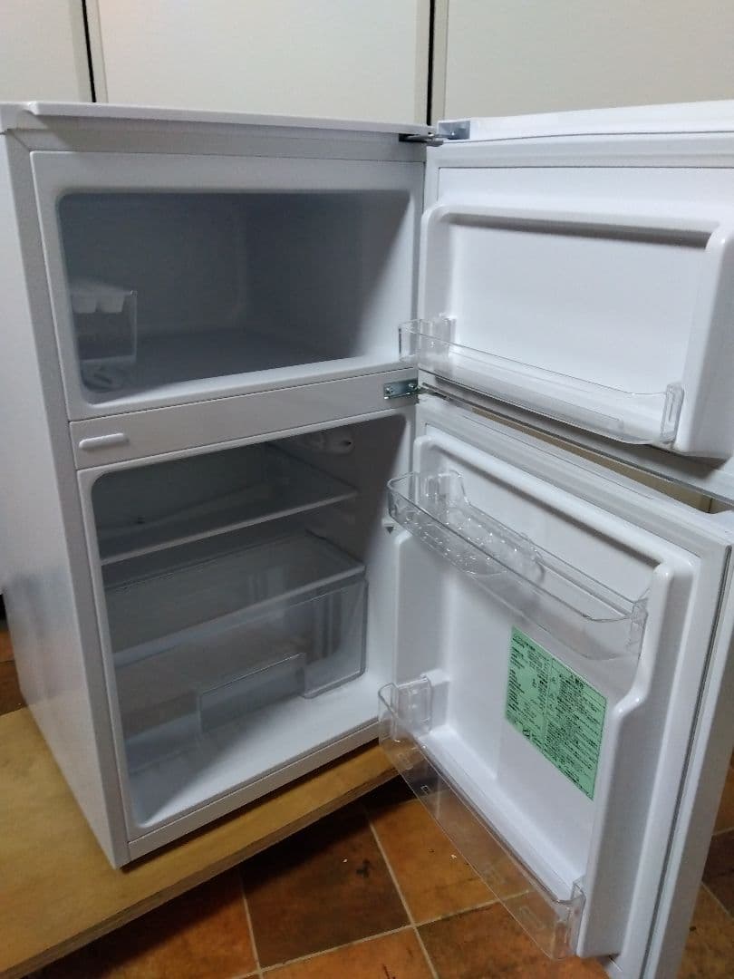 ヤマダ電機 小型冷凍冷藏庫 YRZ-C09LW 24年製