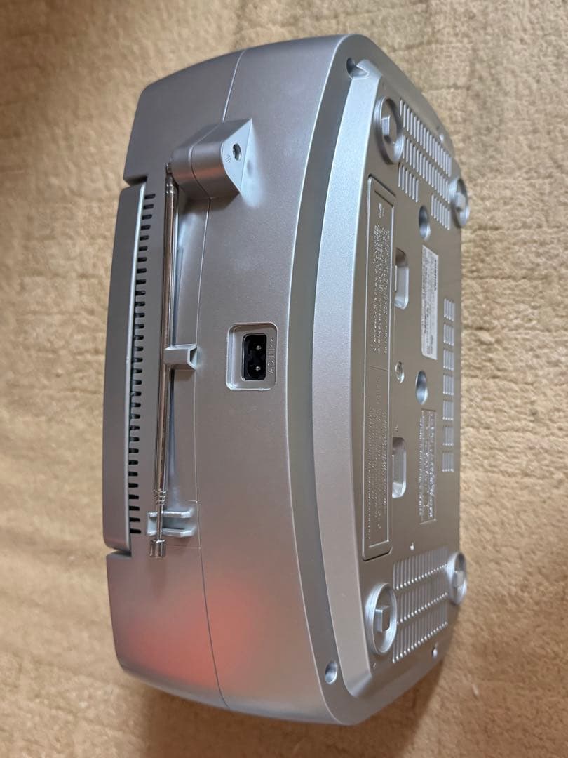 東芝 SD/USB/CDラジカセ シルバー リモコン付き TY-CDX91