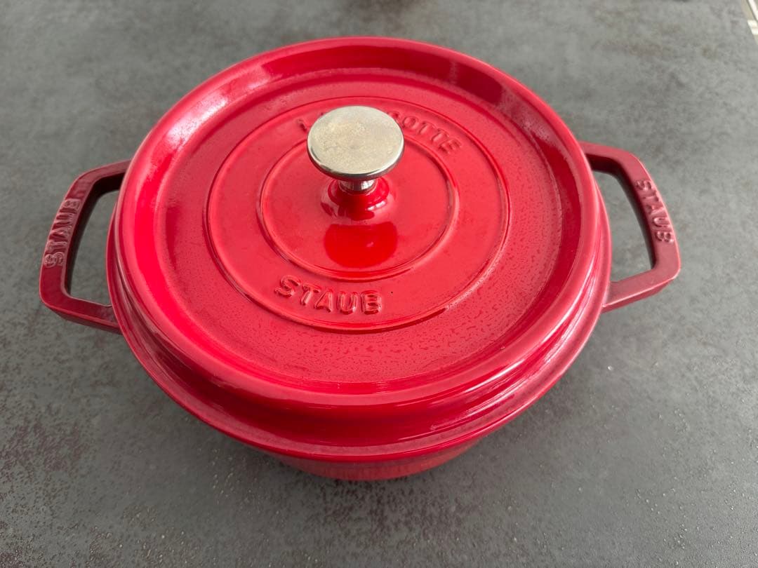 STAUB ストウブ ピコ・ココット ラウンド 22cm チェリーレッド