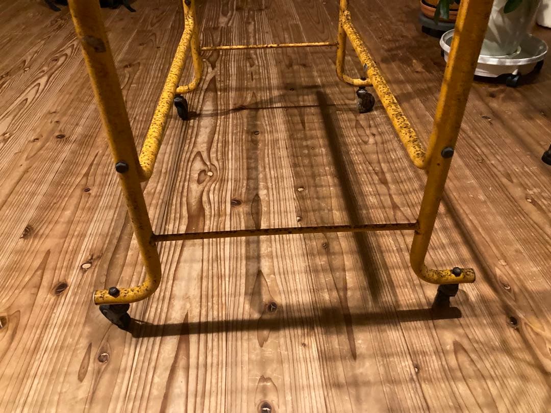 昭和レトロ　ワイヤーワゴン　キャスター付　店舗什器　超シャビージャンクガーデン②