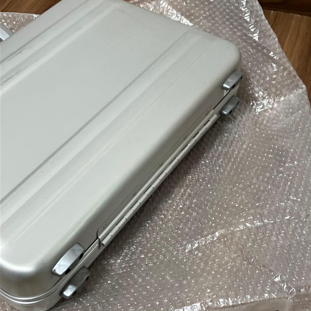 ZEROHALLIBURTON ゼロハリ　ゼロハリバートン　アタッシュケース