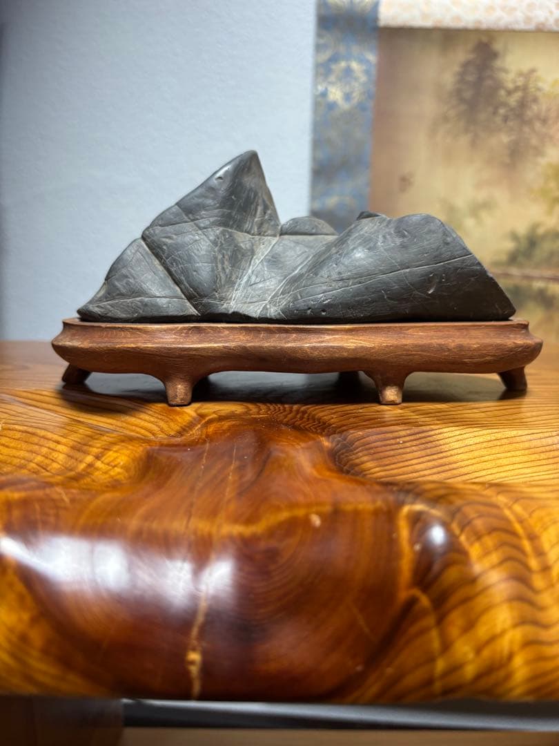 神居古潭石 真黒石 遠山 旭岳 観賞用 水石 台座付