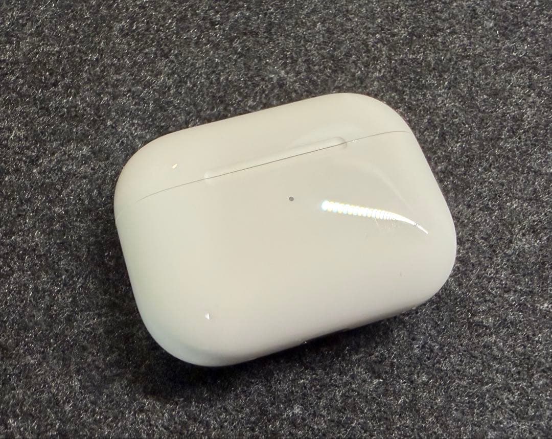 AirPods Pro 第2世代 MTJV3J/A USB-C保護ケース付