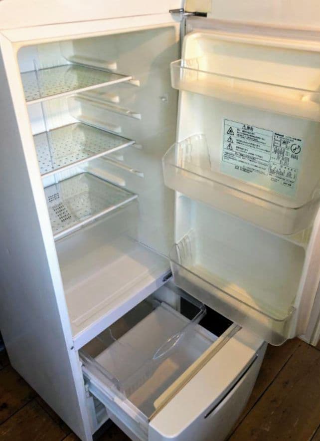 牛*檎様 ノスタルジックデザイン レトロスタイル 冷凍冷蔵庫ナショナル NR-B