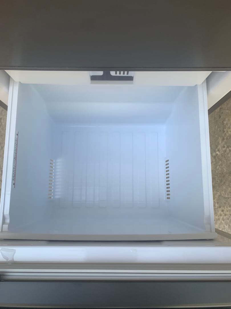 2022年製　三菱電機 3ドア 冷蔵庫MR-CX30G-H 自動製氷付き