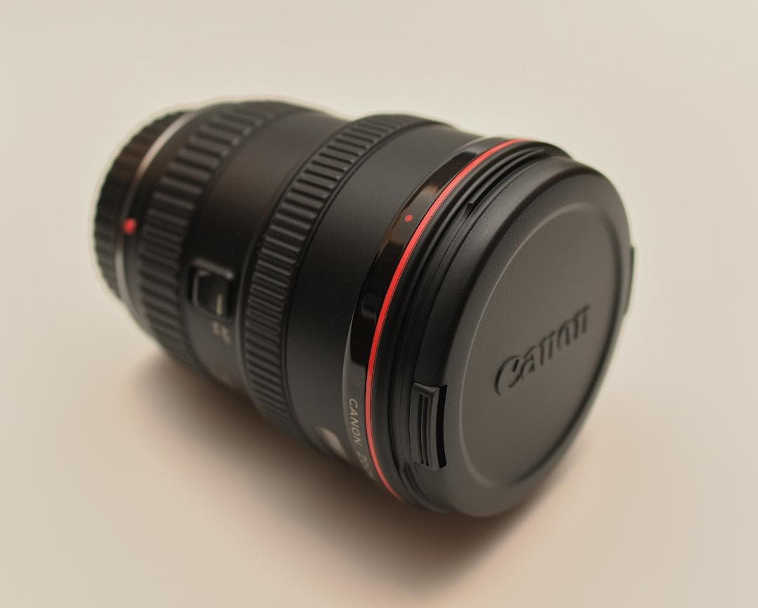 Canon EOS 5DS R 本体 EF20-35mm1:2.8レンズ