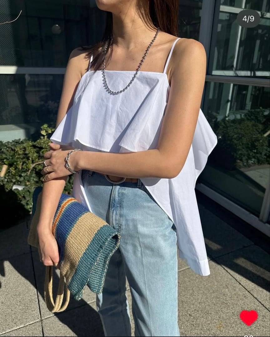 お値下げデザインスリーブキャミブラウス　ホワイト美品