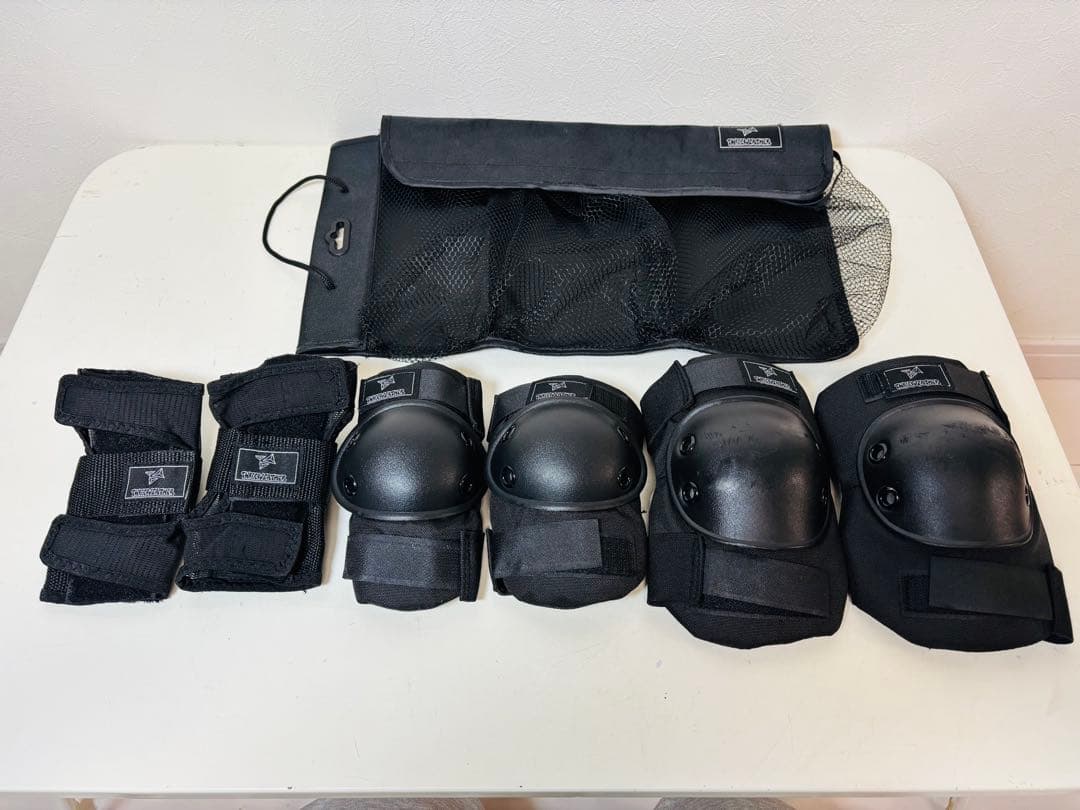 ストライダー 12 スポーツ グリーン THREE WEATHER プロテクター