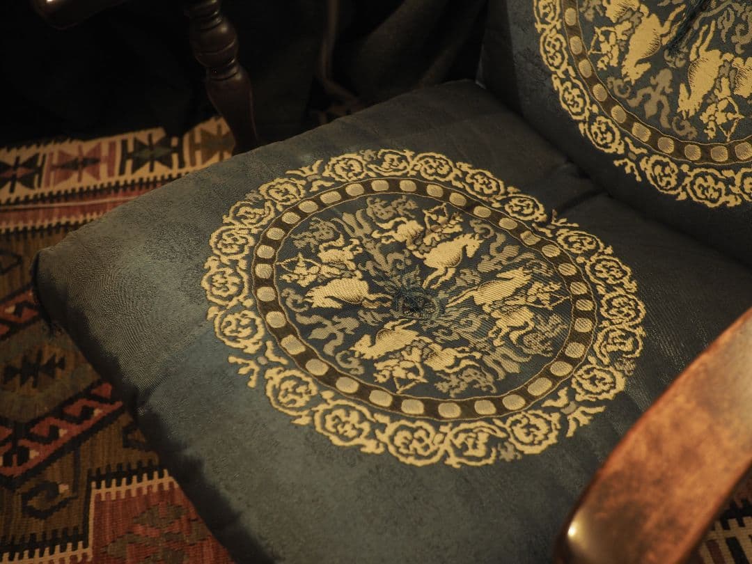 【値引中】“飛騨産業”キツツキアーム1pソファB