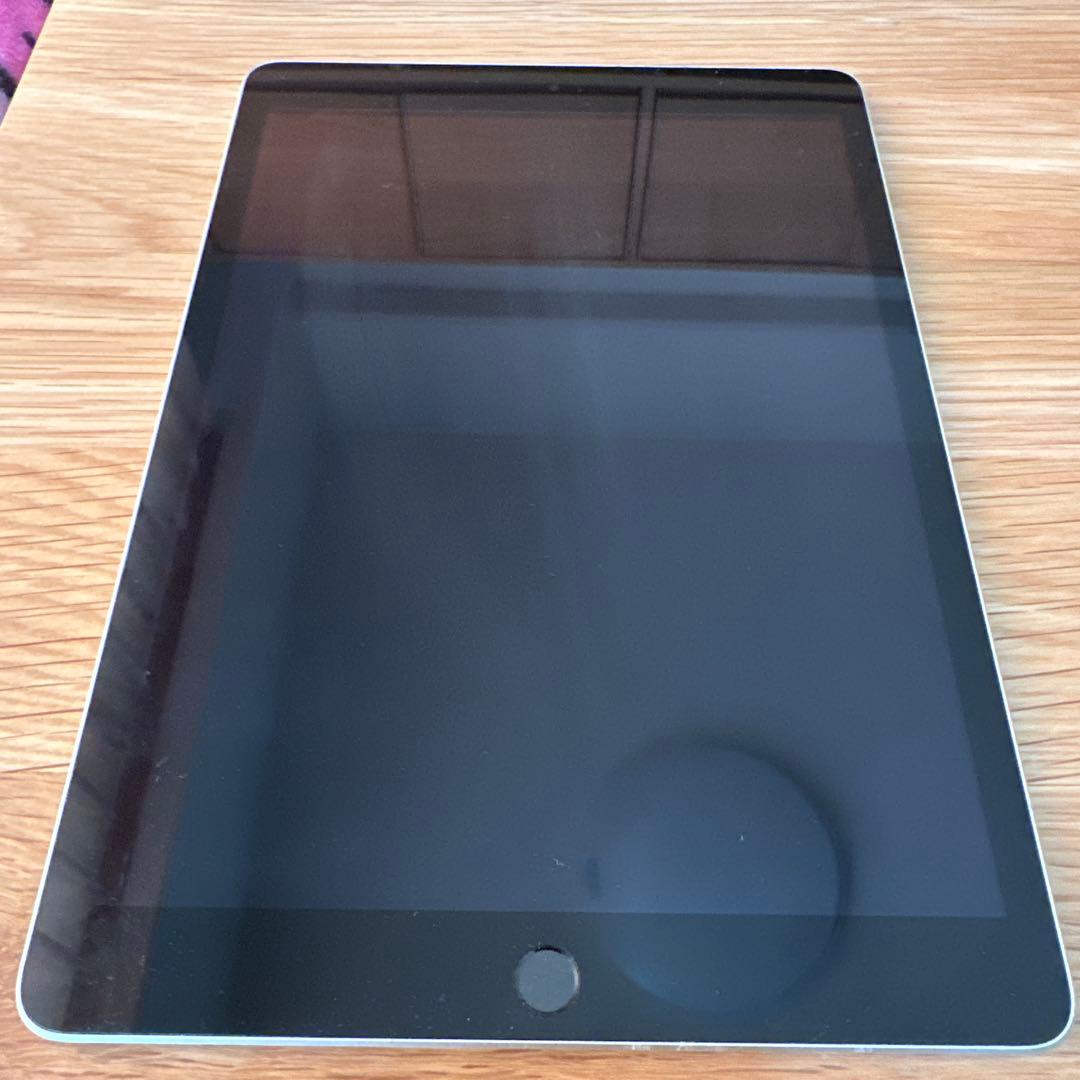 【限定値下げ】Apple iPad (第9世代) 64GB 本体のみ