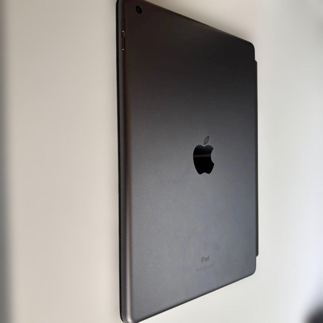 Apple iPad 第9世代 64GB スペースグレイ Wi-Fi