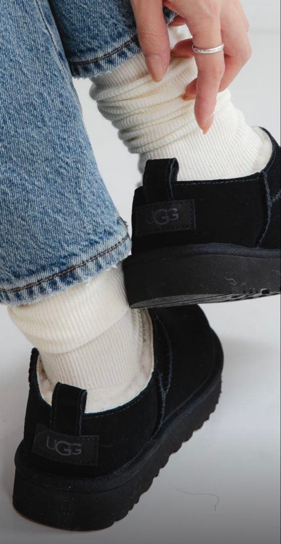 UGG　CLASSIC MICRO 25センチ