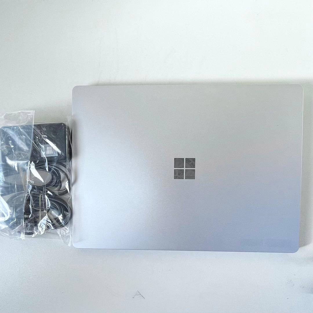【美品】Surface Laptop4 8GB i5 Office2019